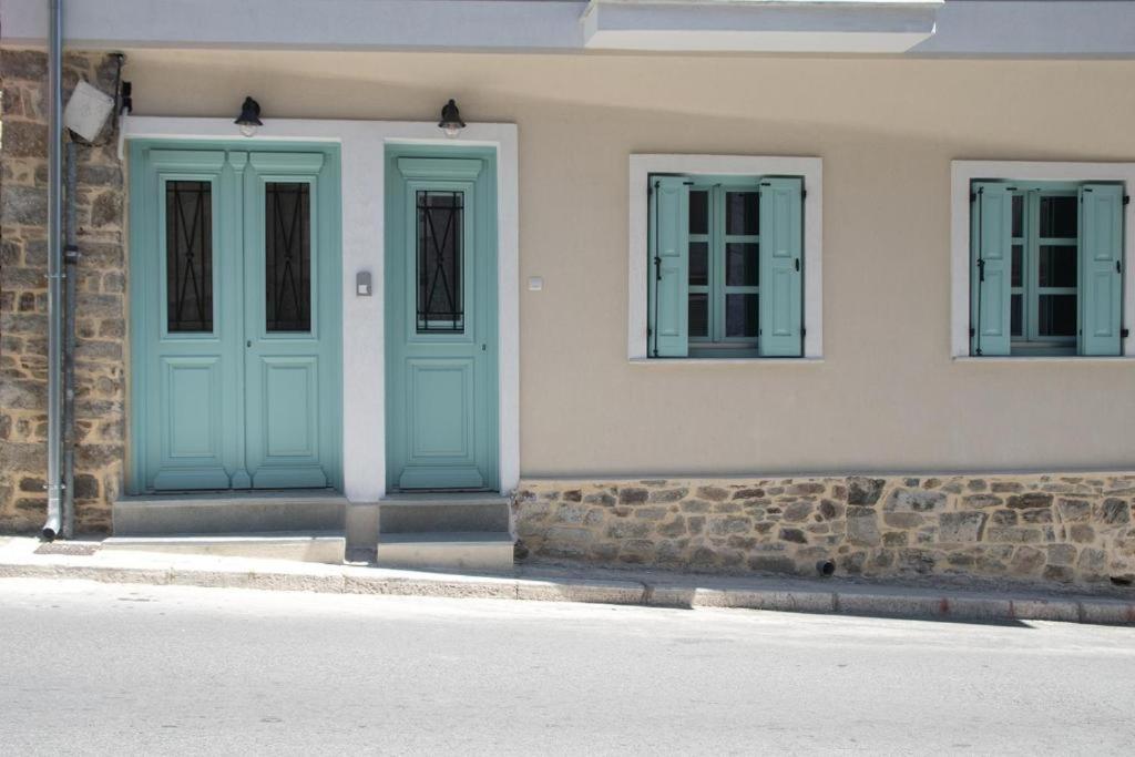 דירות קאבאלה Agiopetra Lofts מראה חיצוני תמונה